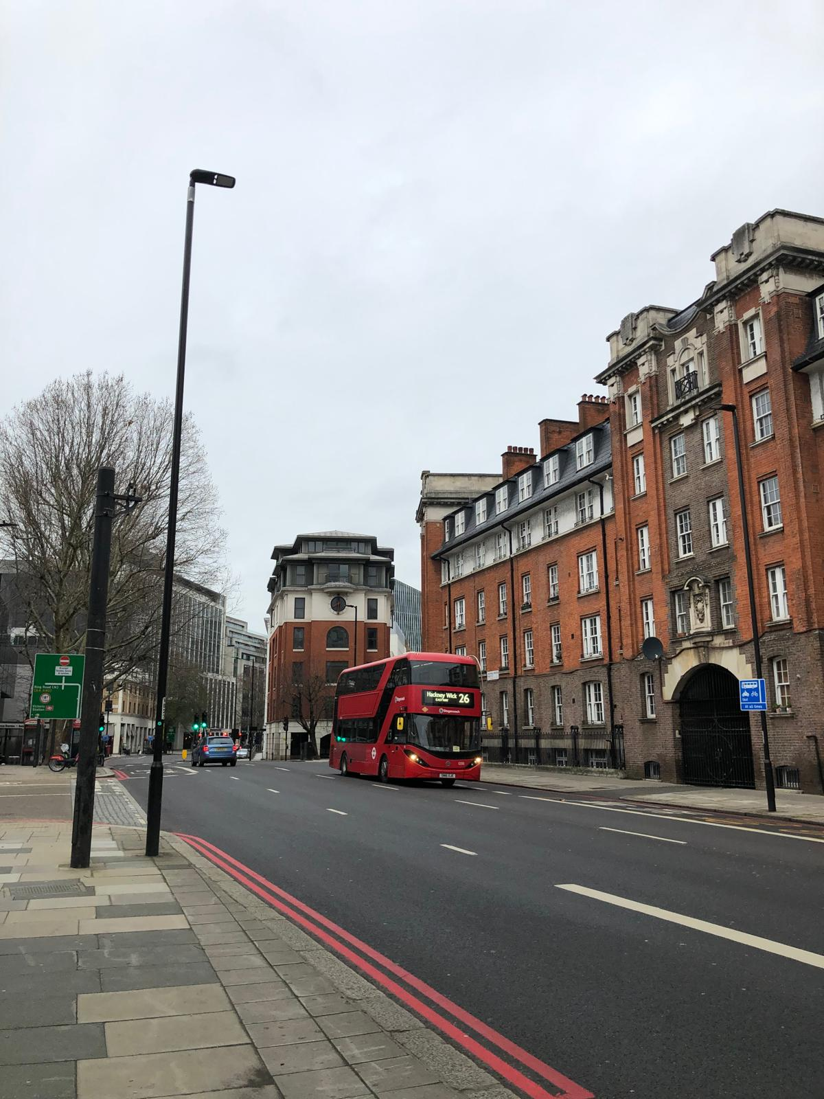 Şehirlerin Ritmi: Manchester’dan Londra’ya Bir Mimari ve Lezzet Yolculuğu